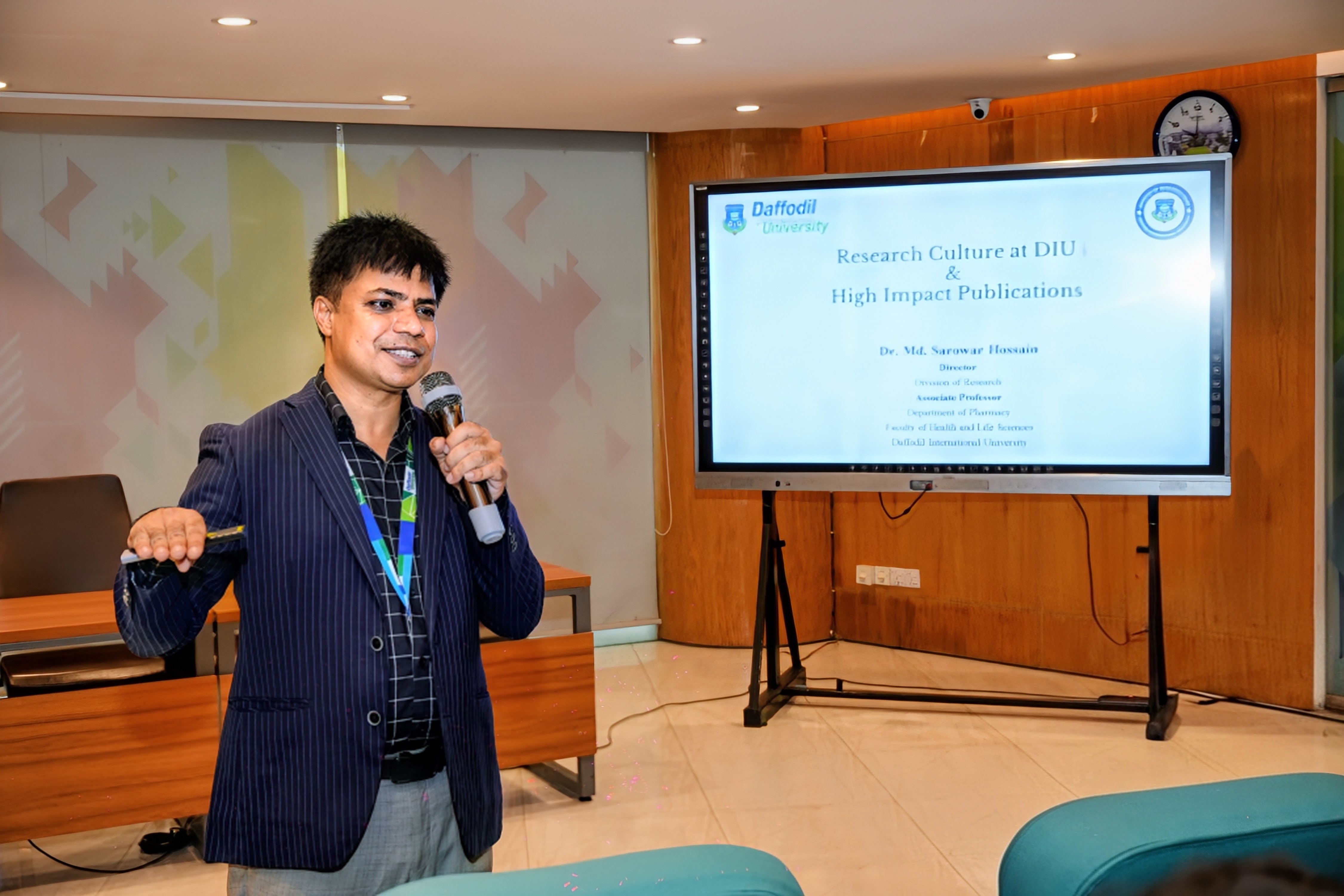 DIU Organized Induction Training for Newly Appointed Teachers (Fall-2026): Research Culture at DIU & High Impact Publications